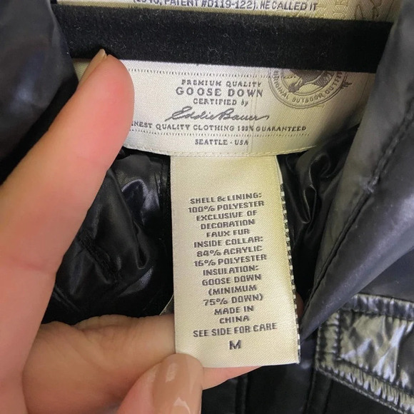 Eddie‎ Bauer | Black Puffer Down Vest Medium - Picture 5 of 5